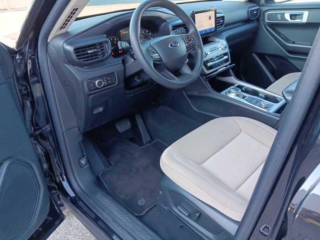 Used 2023 Ford Explorer 4WD image 28