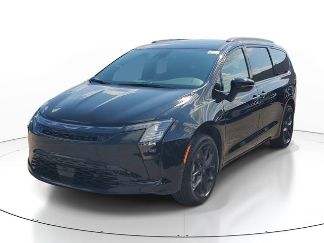 New 2027 Chrysler Pacifica Limited w/ Trailer Tow Group AWD/4WD image 2