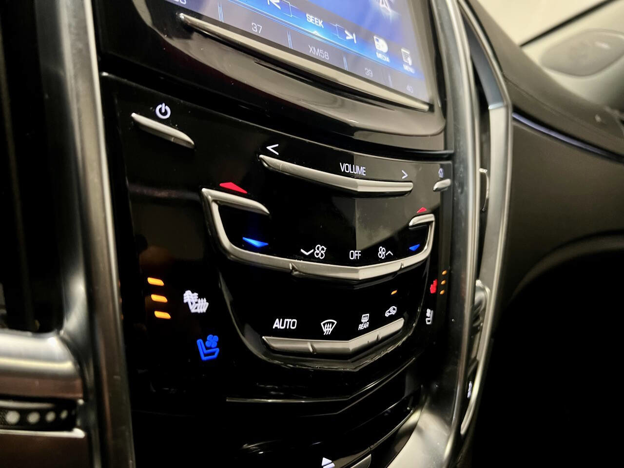 Used 2016 Cadillac SRX Premium w/ Driver Assist Package image 39