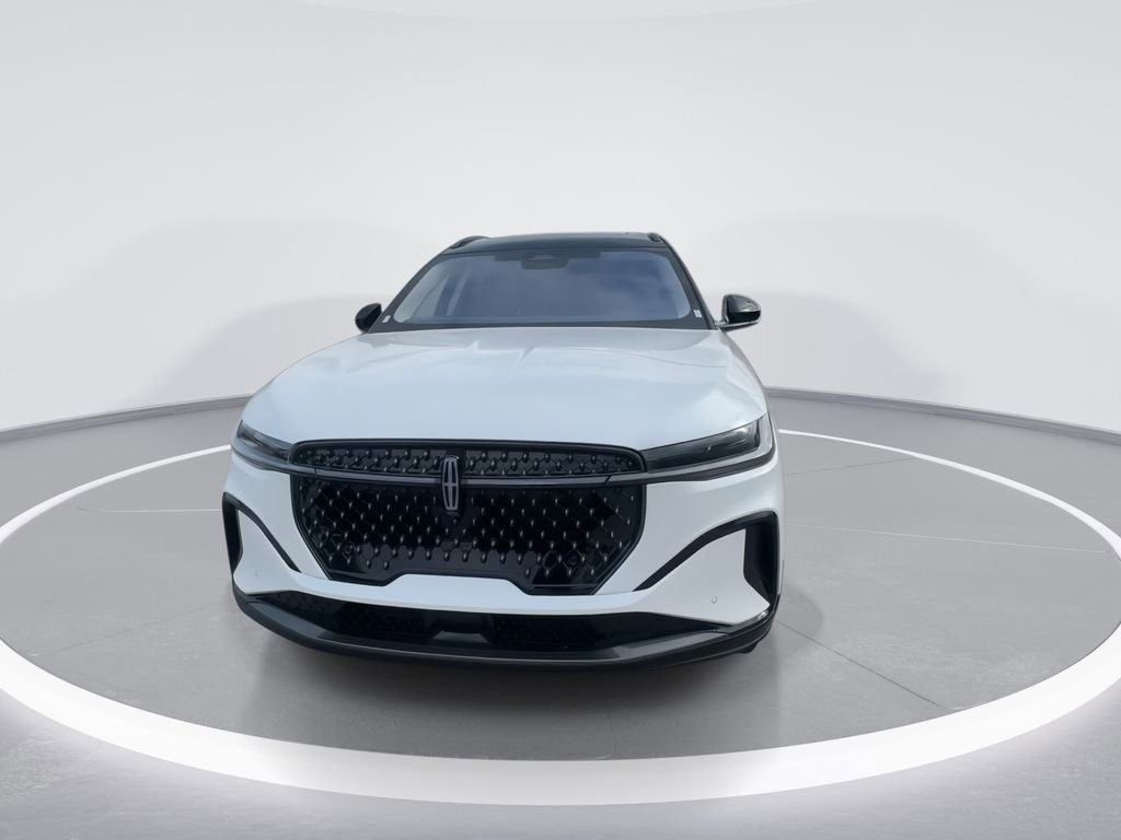 New 2026 Lincoln Nautilus Reserve image 3