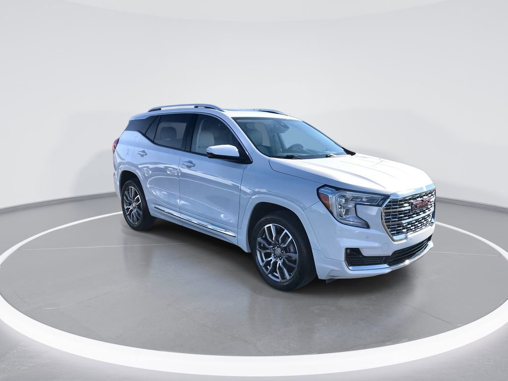 Used 2022 GMC Terrain Denali w/ LPO, Floor Liner Package image 2