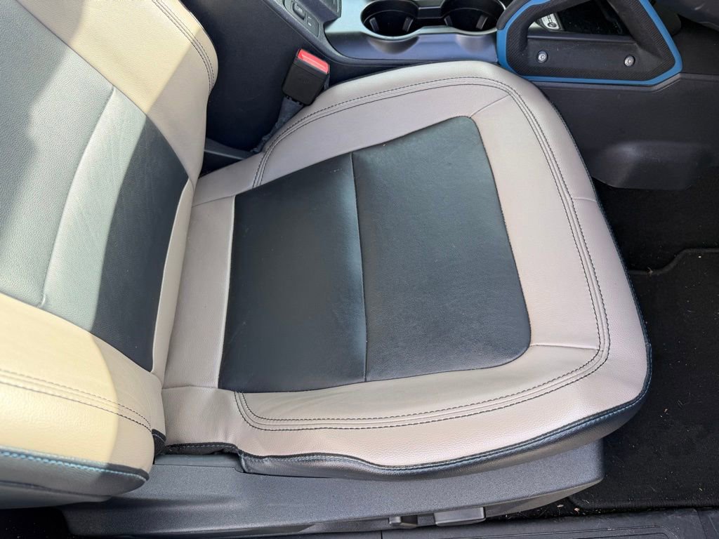 Used 2022 Ford Bronco Wildtrak image 16