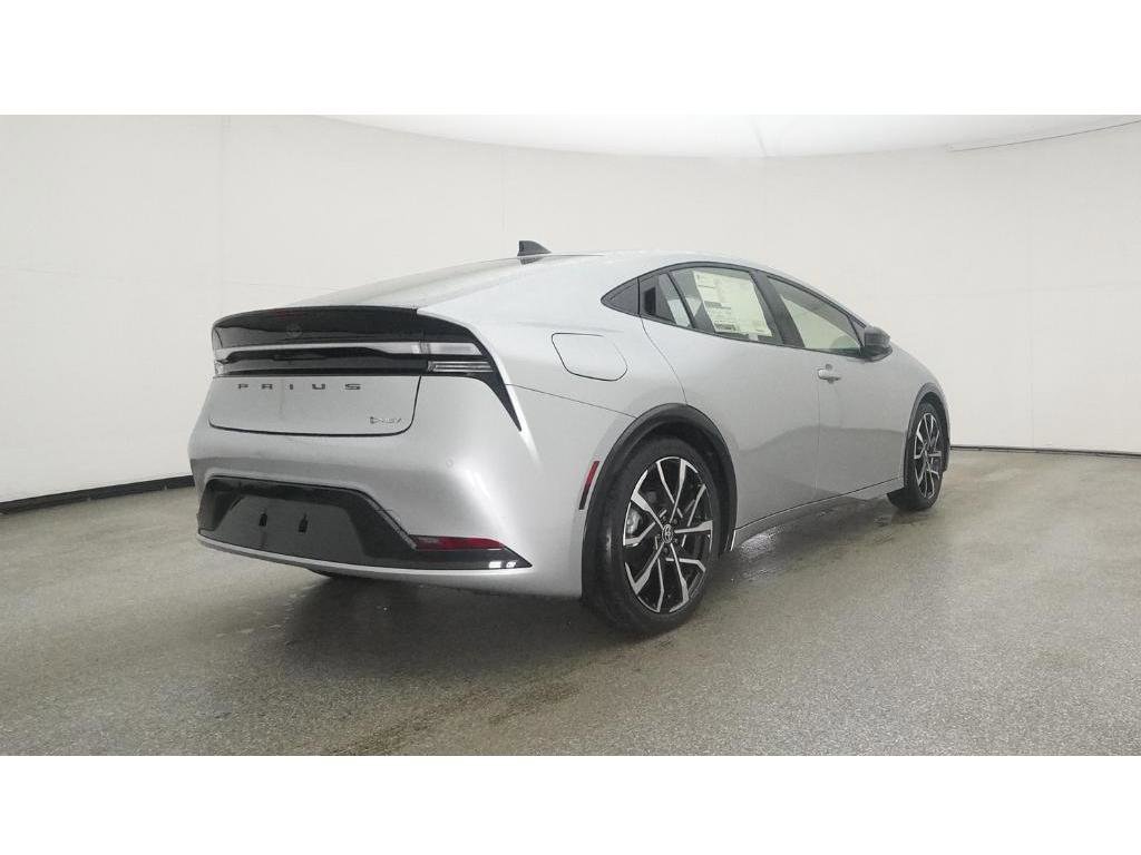 New 2026 Toyota Prius Plug-In Hybrid image 24