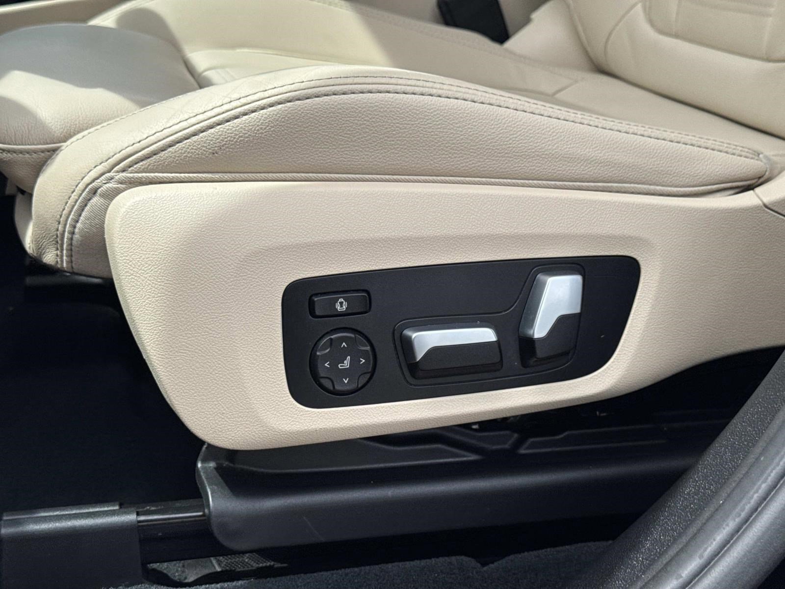 Used 2020 BMW X3 xDrive30i AWD/4WD image 19