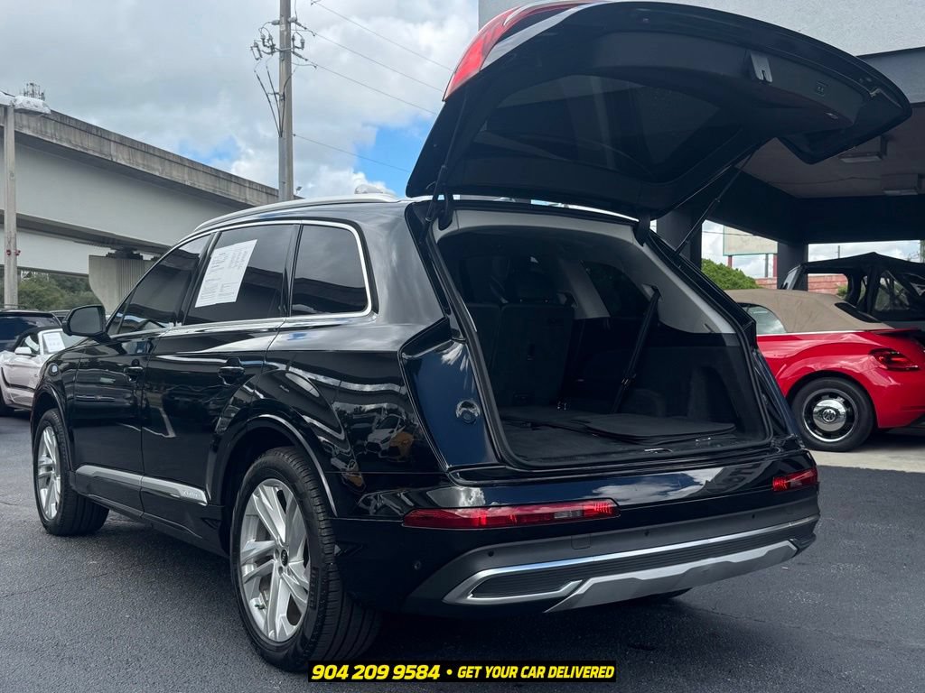 Used 2022 Audi Q7 3.0T Premium Plus AWD/4WD image 32