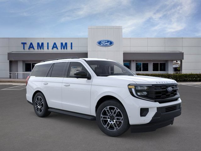 New 2026 Ford Expedition Active RWD image 7