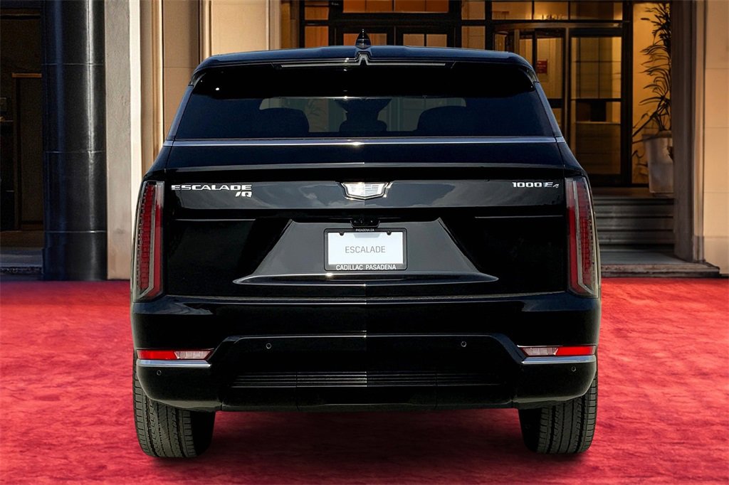 New 2025 Cadillac Escalade IQ Luxury 2 image 5