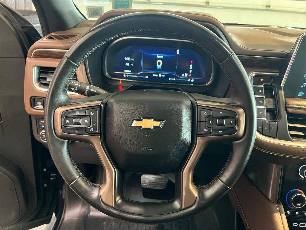 Used 2024 Chevrolet Suburban High Country AWD/4WD image 26