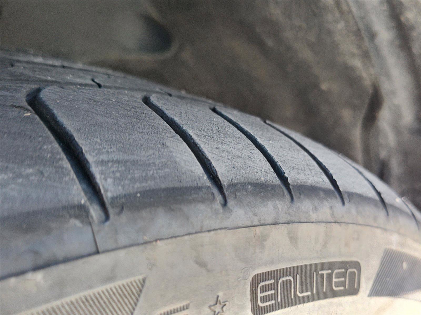 Certified 2023 BMW 740i w/ Executive Package image 11