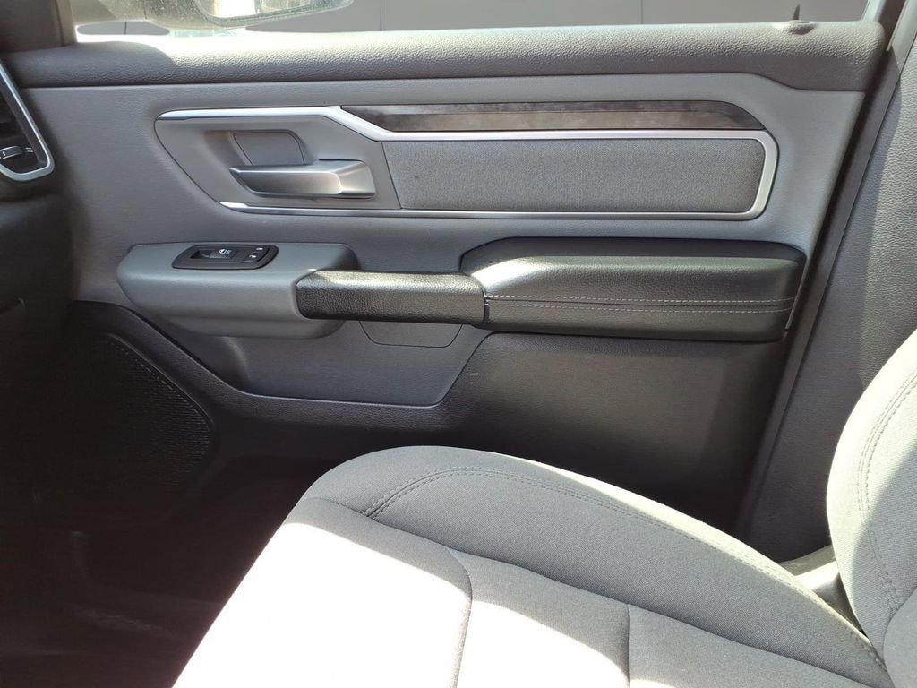 Used 2019 RAM 1500 Big Horn image 22