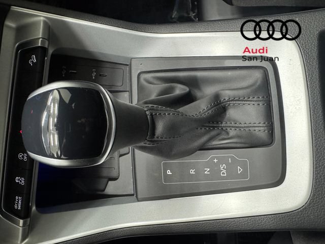 Used 2025 Audi Q3 2.0T Premium Plus w/ Premium Plus Package AWD/4WD image 22