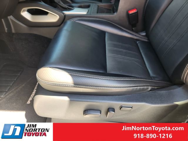 Used 2025 Nissan Frontier SL AWD/4WD image 24