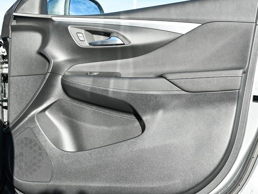 New 2026 Buick Envista Preferred w/ Advanced Safety Package image 9
