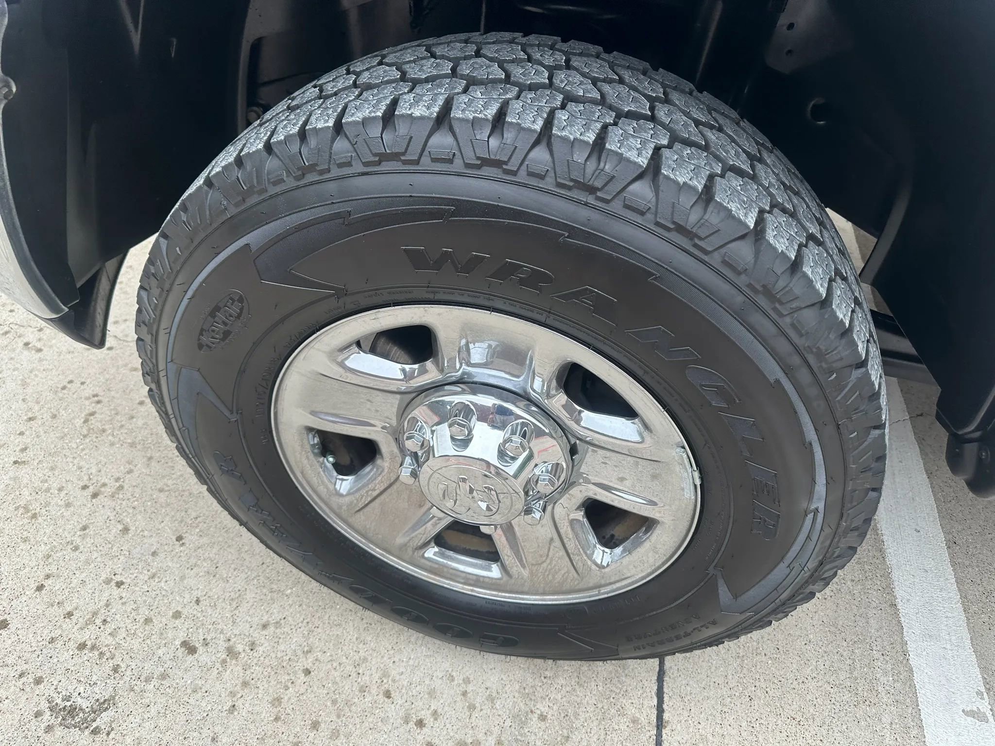 Used 2016 RAM 2500 SLT AWD/4WD image 14