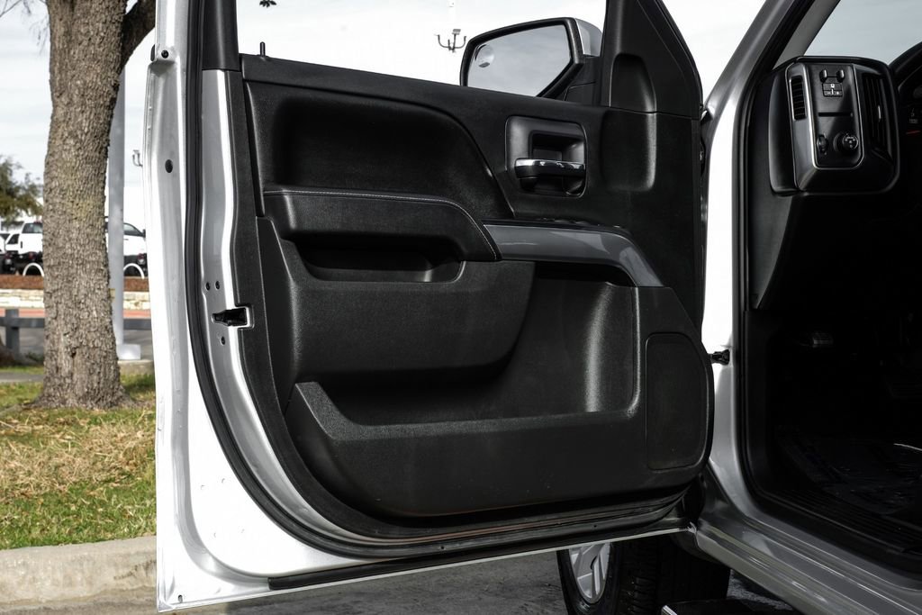 Used 2016 Chevrolet Silverado 1500 LT w/ All Star Edition image 39