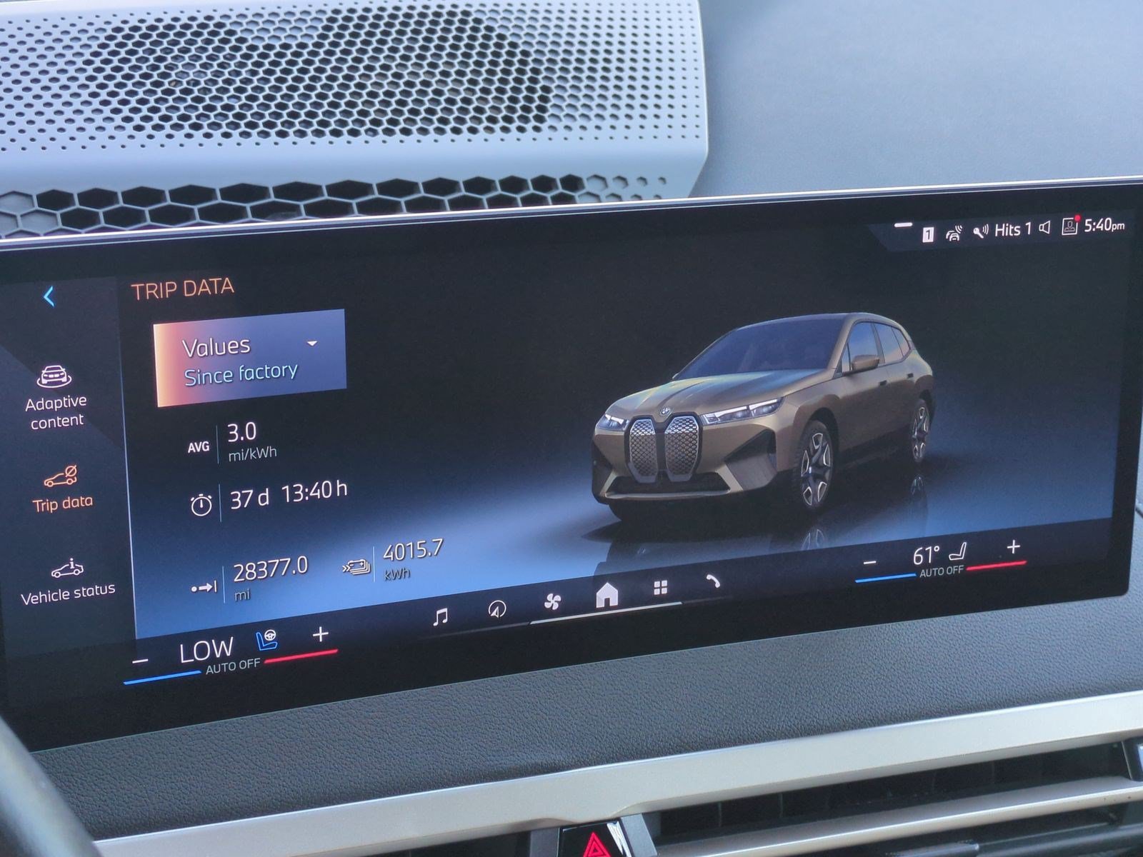 Certified 2024 BMW iX xDrive50 w/ Premium Package AWD/4WD image 22
