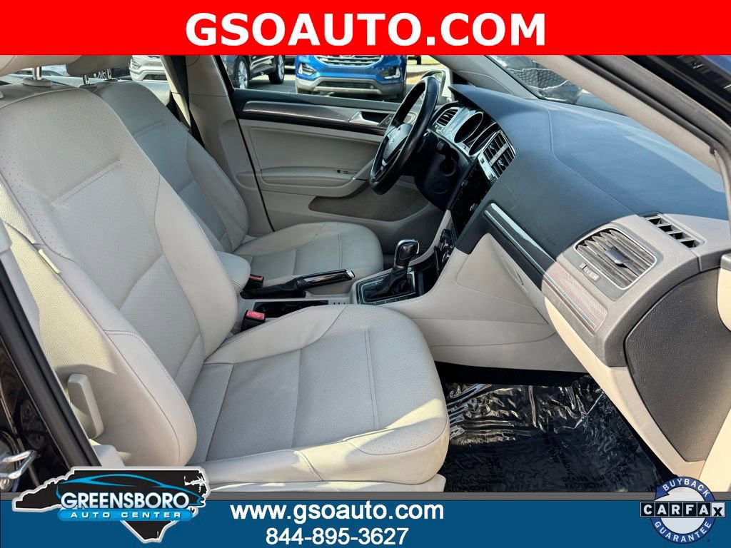 Used 2018 Volkswagen Golf Alltrack SE image 12