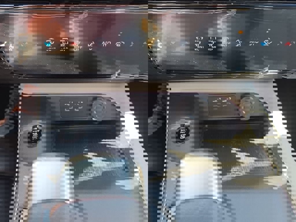 New 2026 Nissan Sentra SL image 25