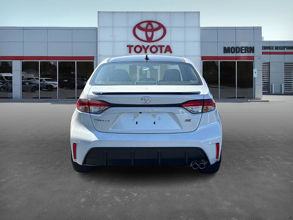 New 2026 Toyota Corolla SE image 5