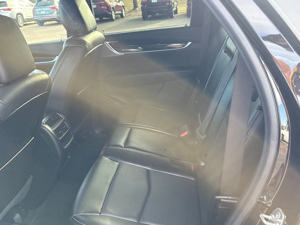Used 2025 Cadillac XT5 Premium Luxury image 26