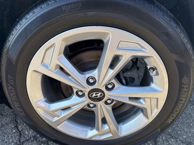 Used 2023 Hyundai Kona SEL image 12