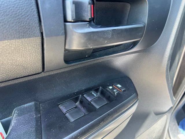 Used 2015 Toyota Tundra SR w/ Tow Package RWD image 10