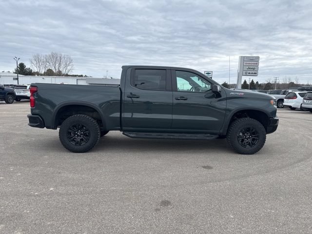 Used 2025 Chevrolet Silverado 1500 ZR2 AWD/4WD image 10