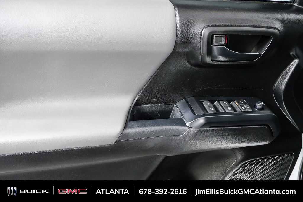 Used 2021 Toyota Tacoma SR image 6