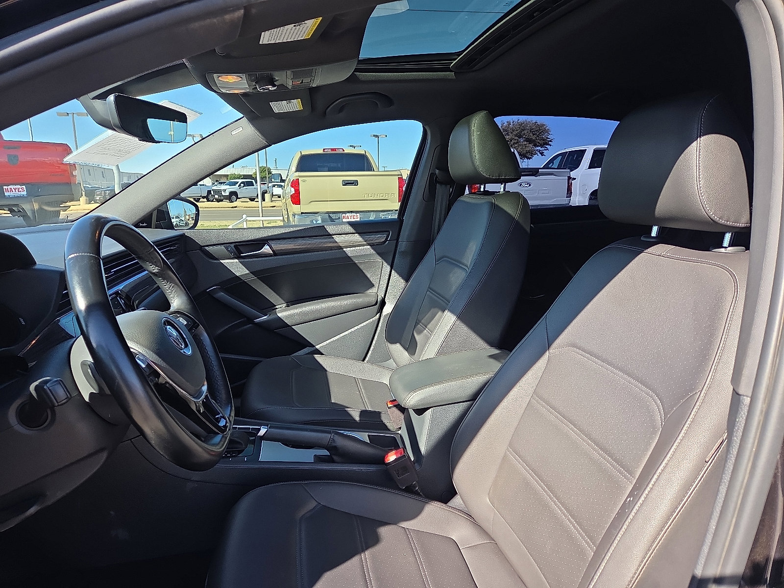 Used 2021 Volkswagen Passat 2.0T R-Line image 13