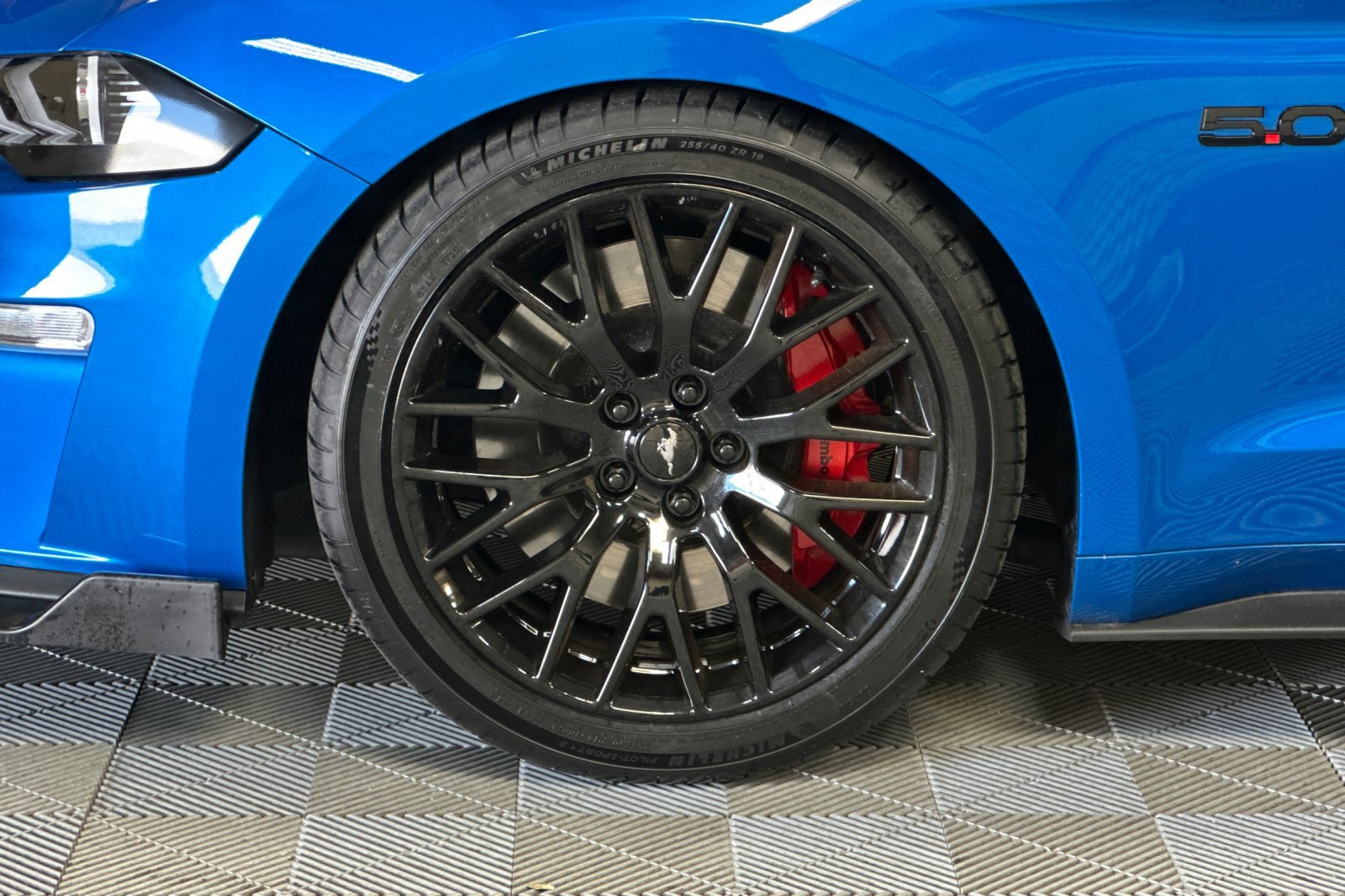 Used 2019 Ford Mustang GT w/ GT Performance Package RWD image 40