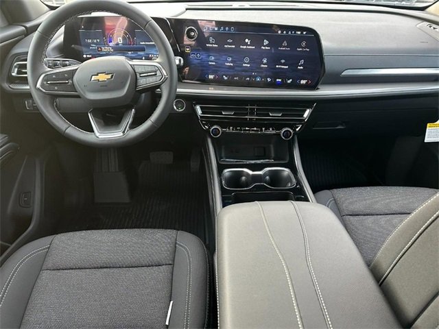 New 2026 Chevrolet Traverse LT w/ LPO, Floor Liner Package image 6