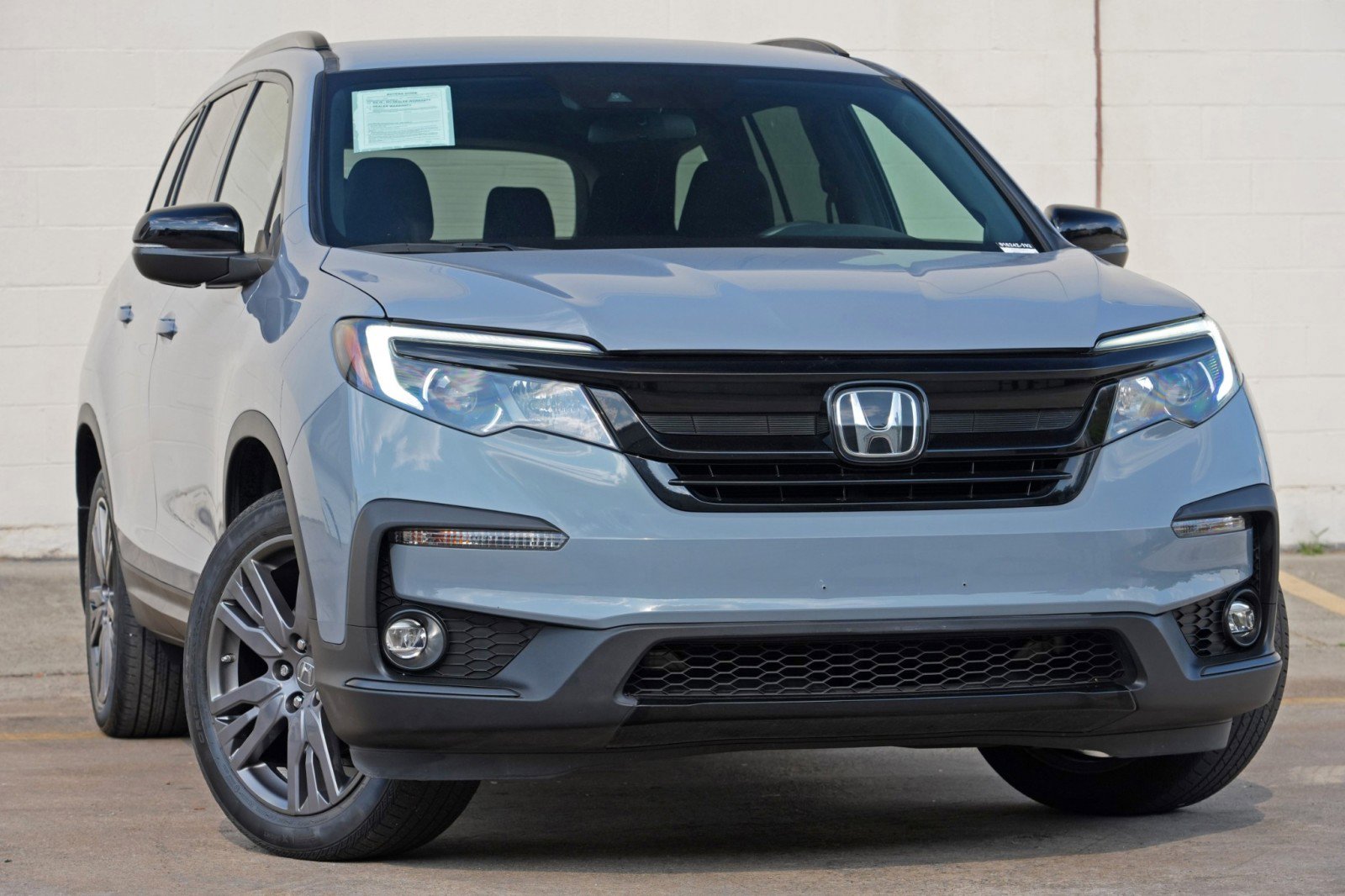 Used 2022 Honda Pilot Sport image 2