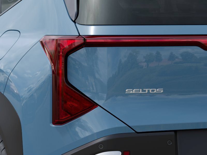 New 2027 Kia Seltos S FWD image 11