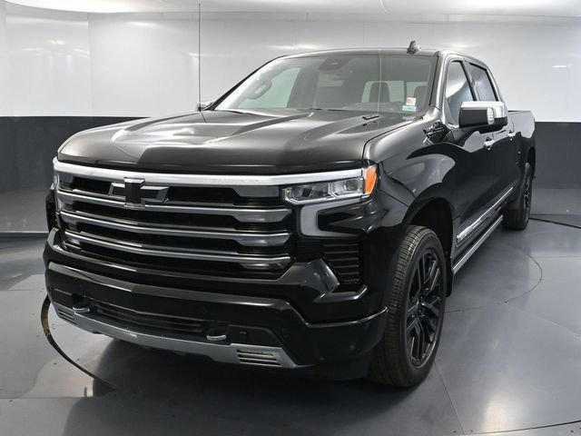 Used 2024 Chevrolet Silverado 1500 High Country w/ High Country Premium Package image 13