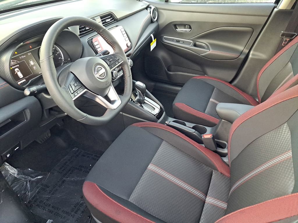 New 2025 Nissan Versa SR FWD image 7