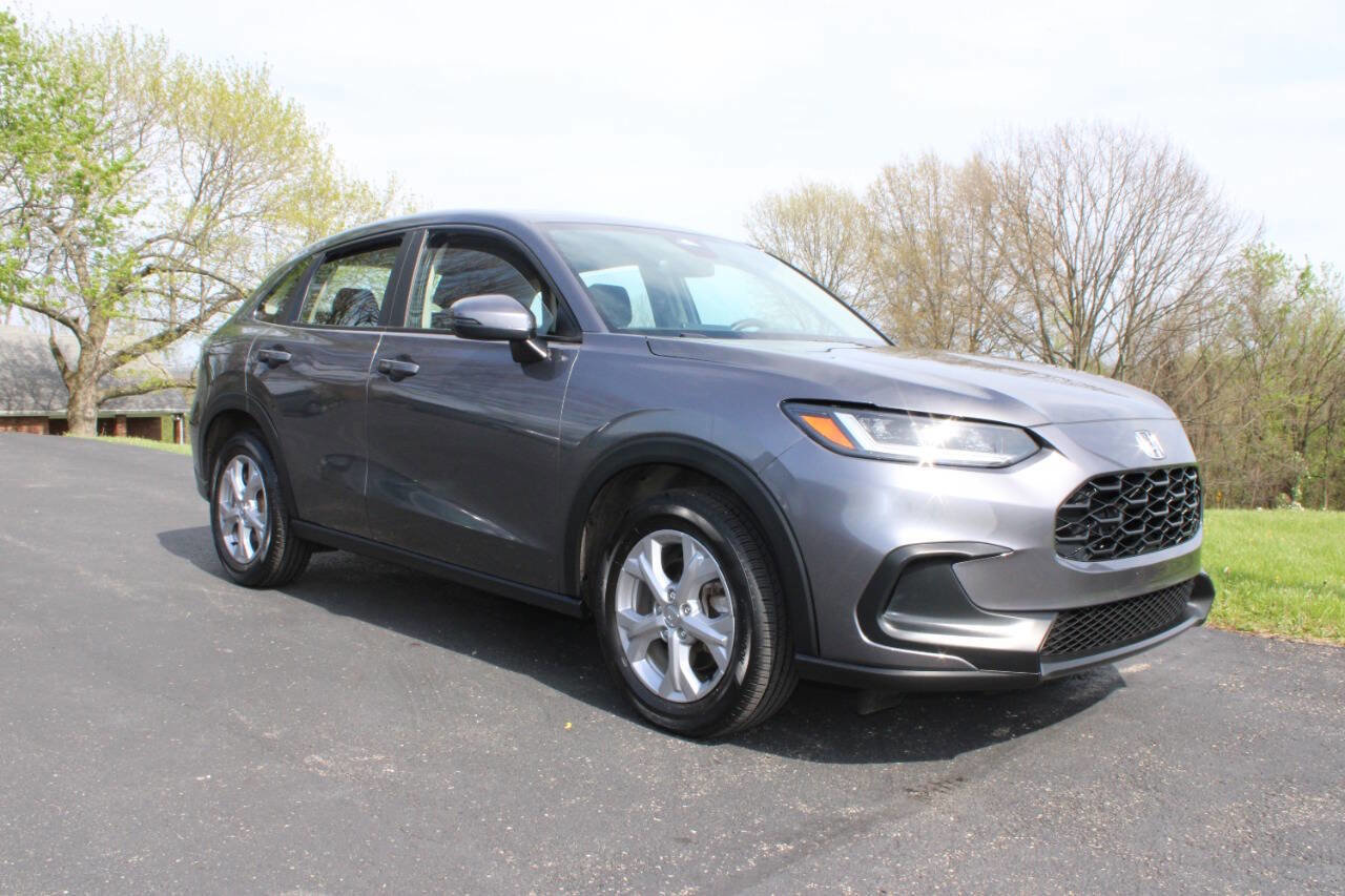 Used 2024 Honda HR-V LX image 1
