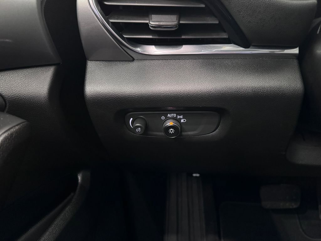 Certified 2023 Chevrolet Traverse LT AWD/4WD image 24