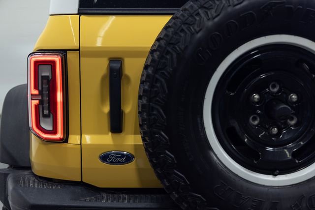 Used 2023 Ford Bronco Heritage Edition AWD/4WD image 8