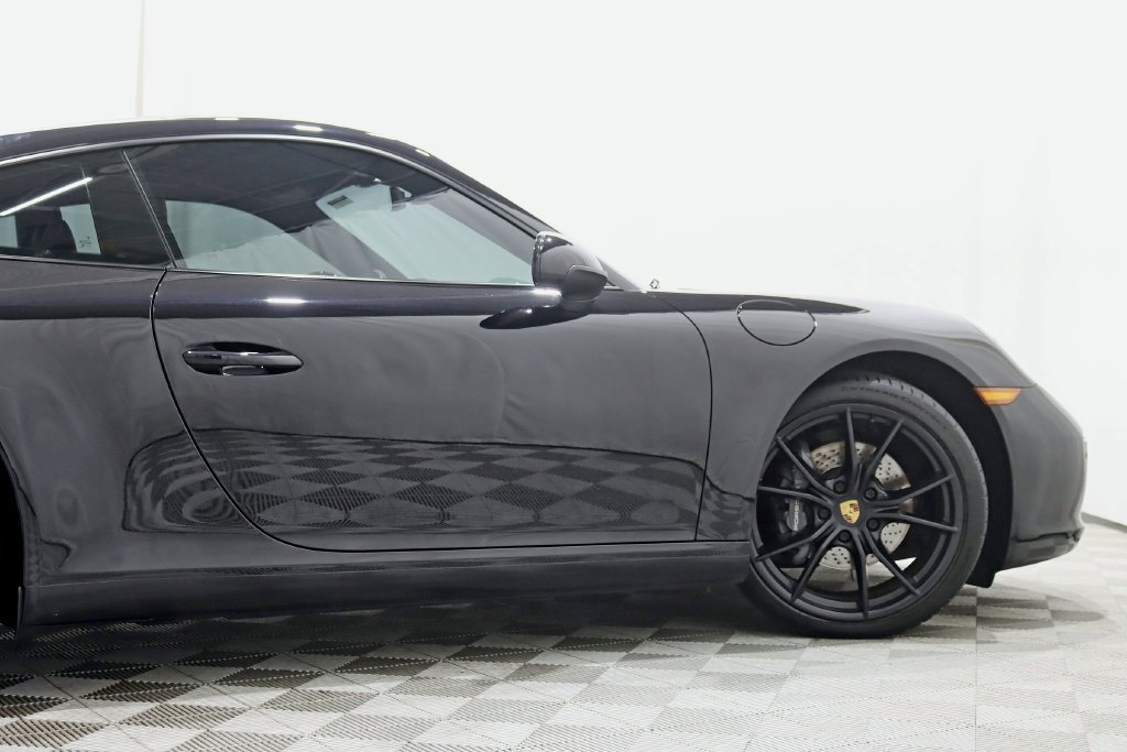 Used 2019 Porsche 911 Carrera RWD image 10