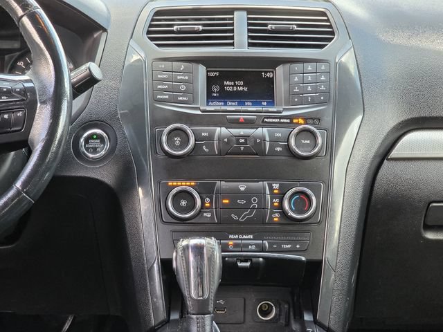 Used 2018 Ford Explorer XLT FWD image 9