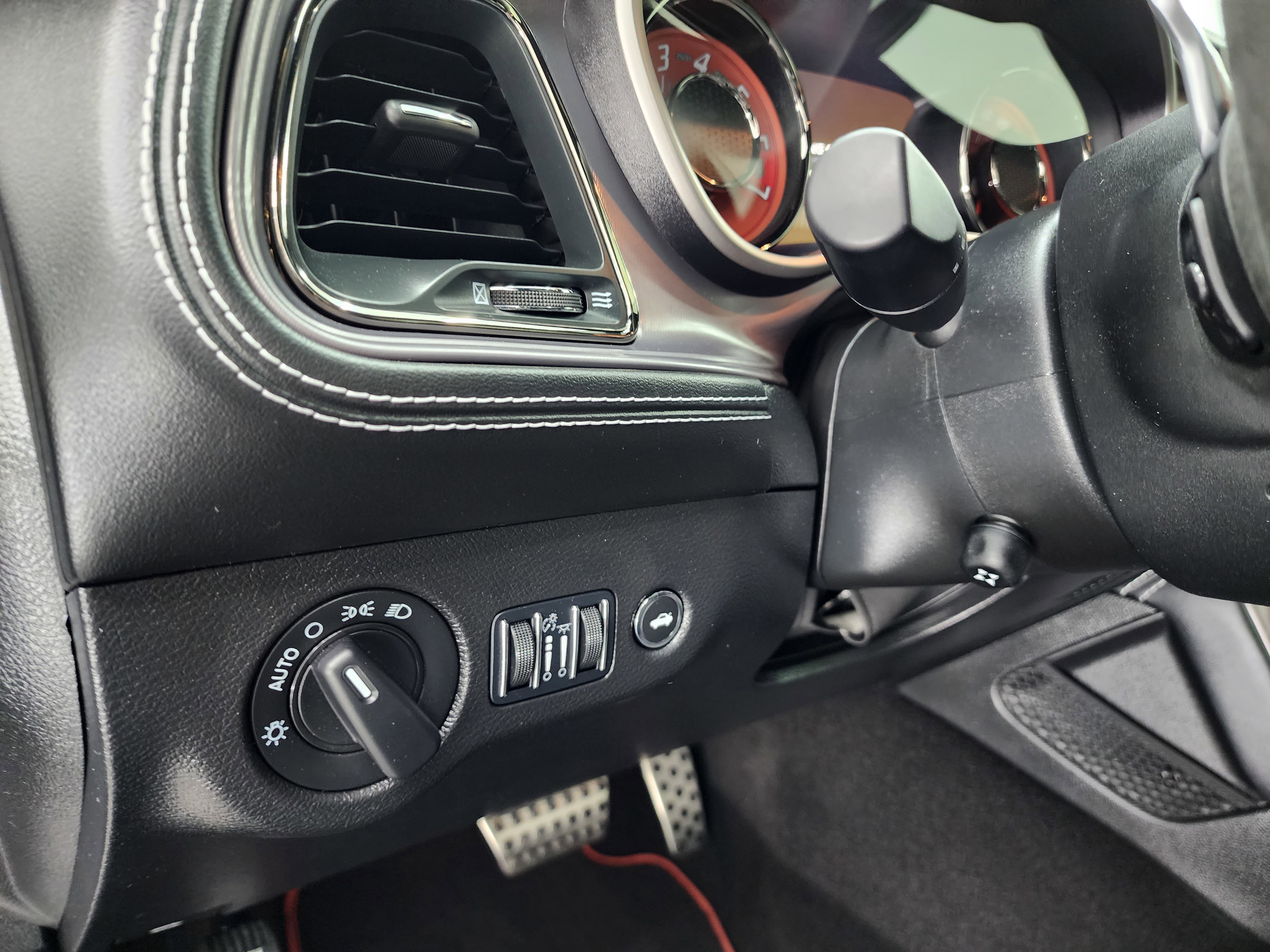 Used 2023 Dodge Challenger SRT Hellcat image 41