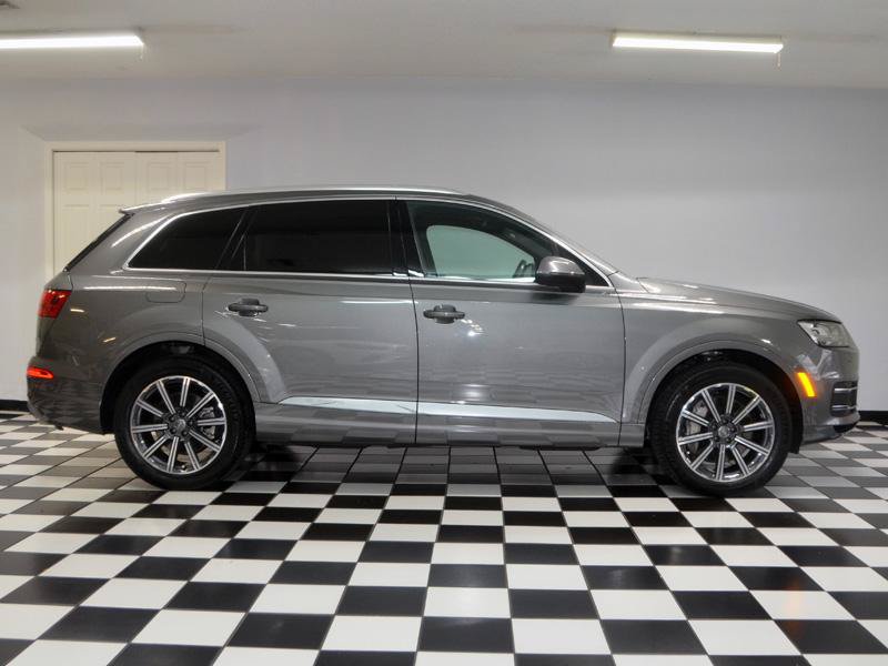 Used 2017 Audi Q7 3.0T Premium Plus AWD/4WD image 10