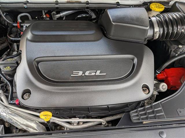 Used 2017 Chrysler Pacifica Limited w/ Advanced Safetytec Group image 25