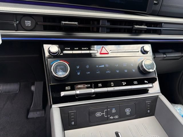 New 2026 Hyundai Santa Fe Calligraphy AWD/4WD image 19