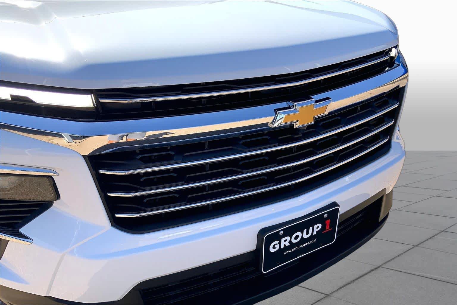 Used 2025 Chevrolet Traverse LT FWD image 30