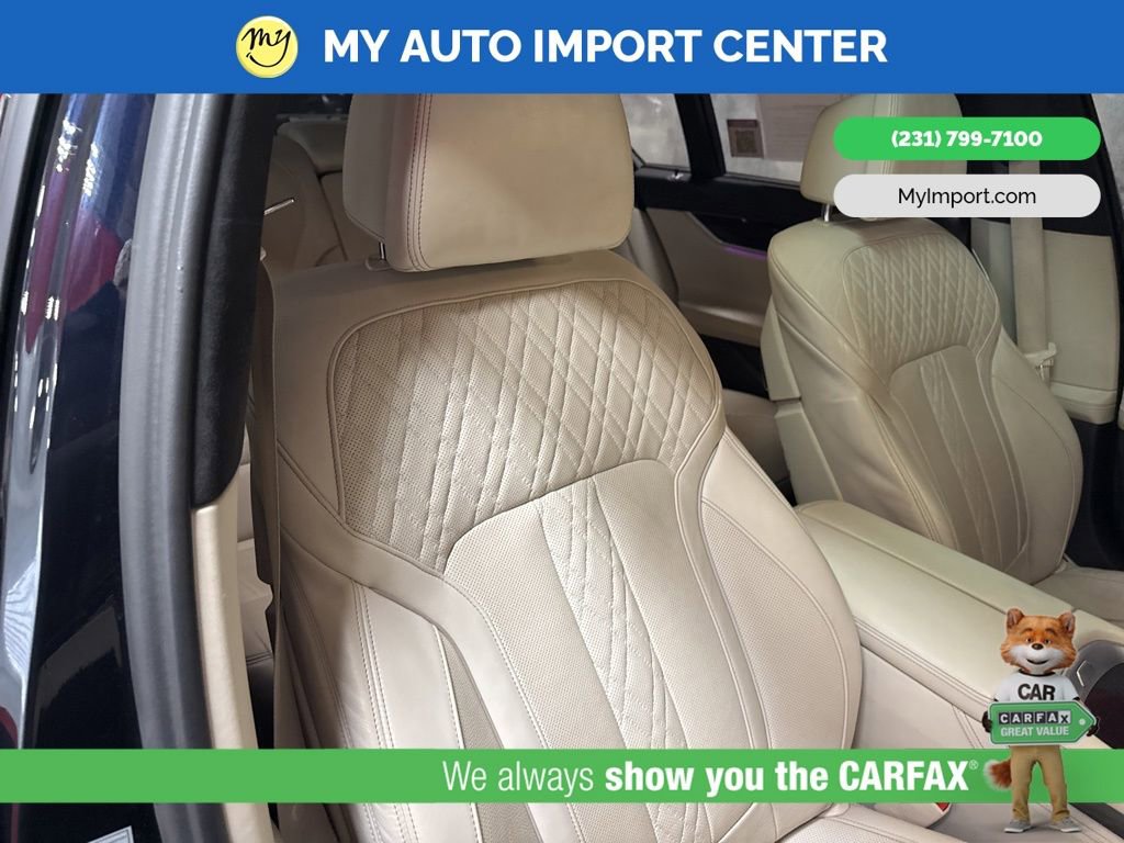 Used 2018 BMW 750i xDrive image 30