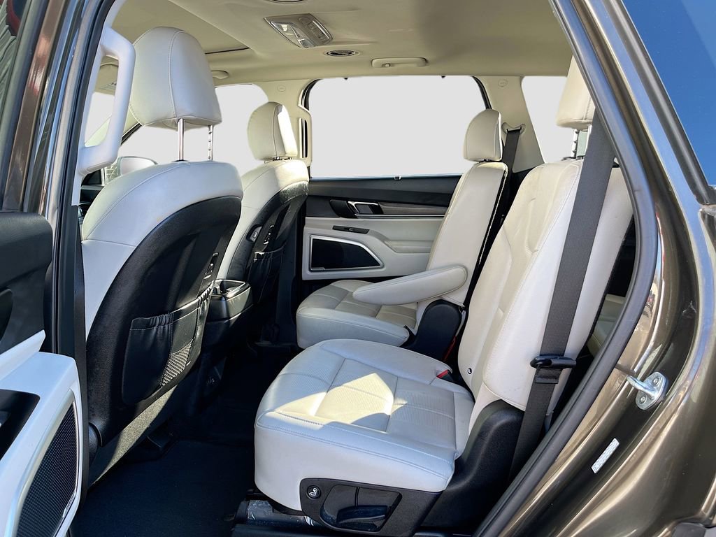 Used 2021 Kia Telluride EX w/ EX Premium Package image 26