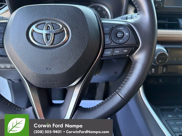 Used 2019 Toyota RAV4 XLE w/ Convenience Package AWD/4WD image 16