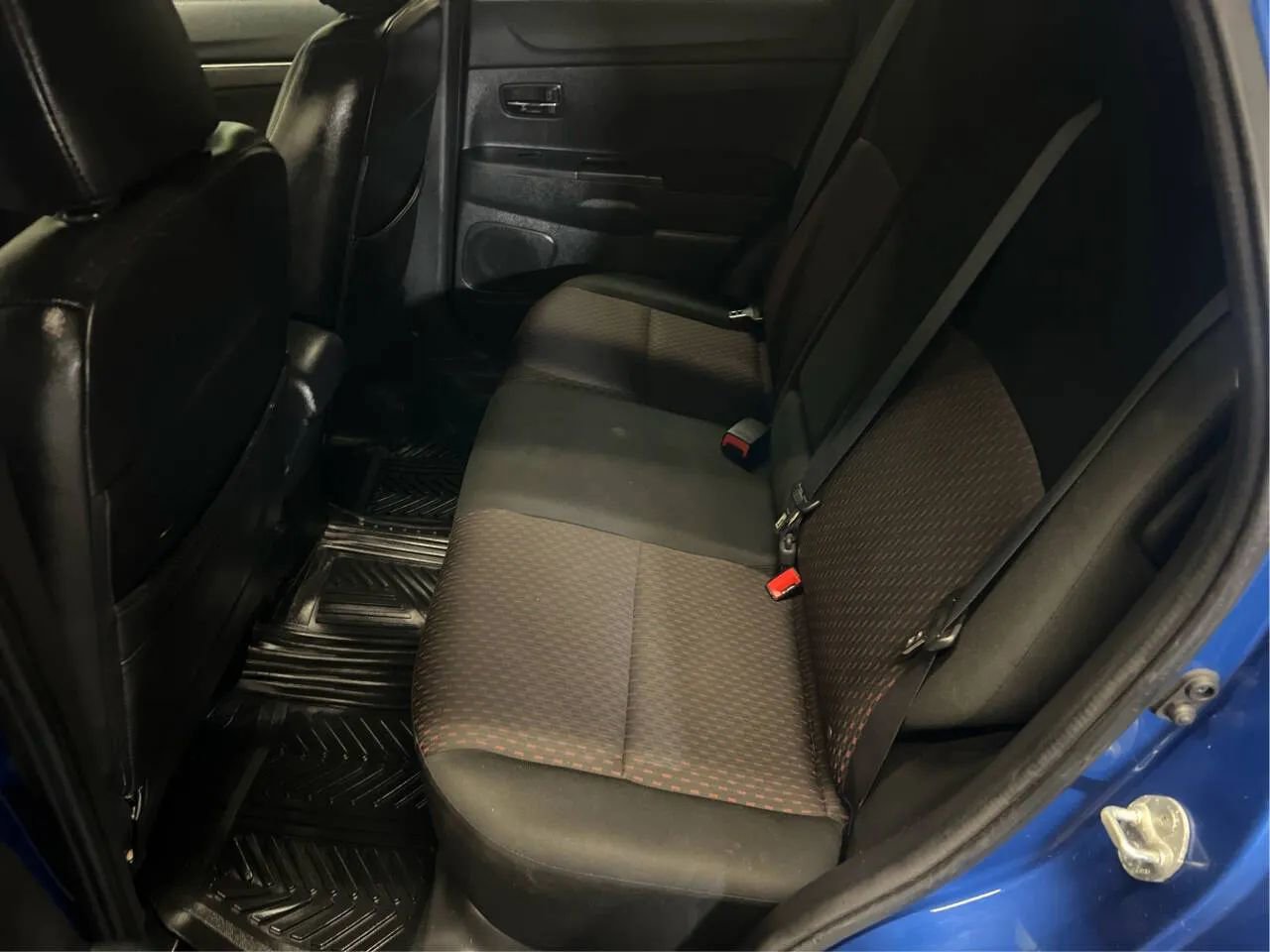 Used 2017 Mitsubishi Outlander Sport LE image 10