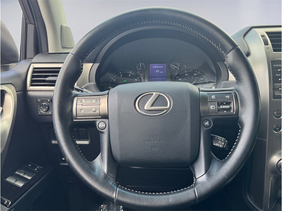 Used 2018 Lexus GX 460 w/ Navigation Package image 14